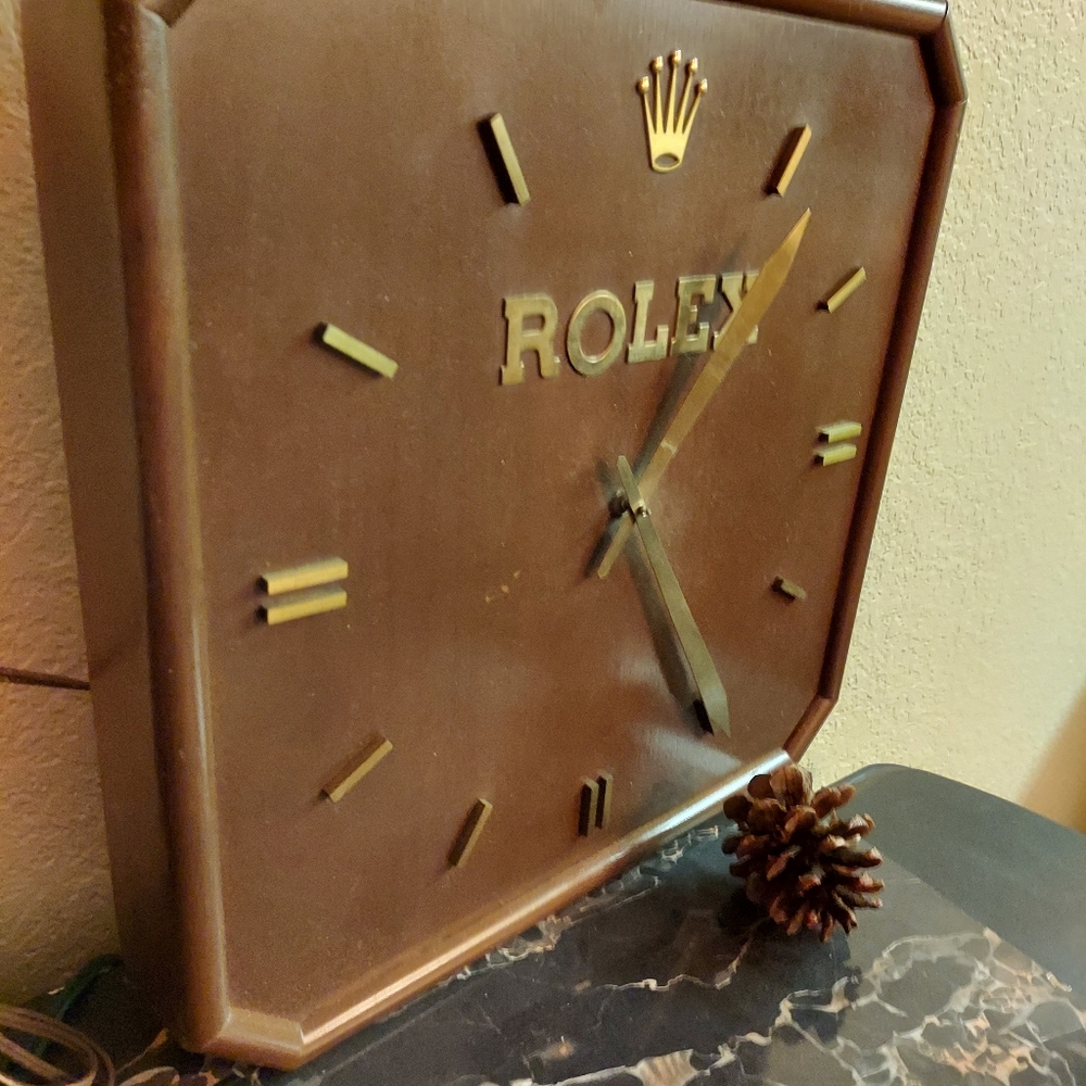 Vibtage Rolex Wall Clock! DOESN'T RUN. - Picture 2 of 3
